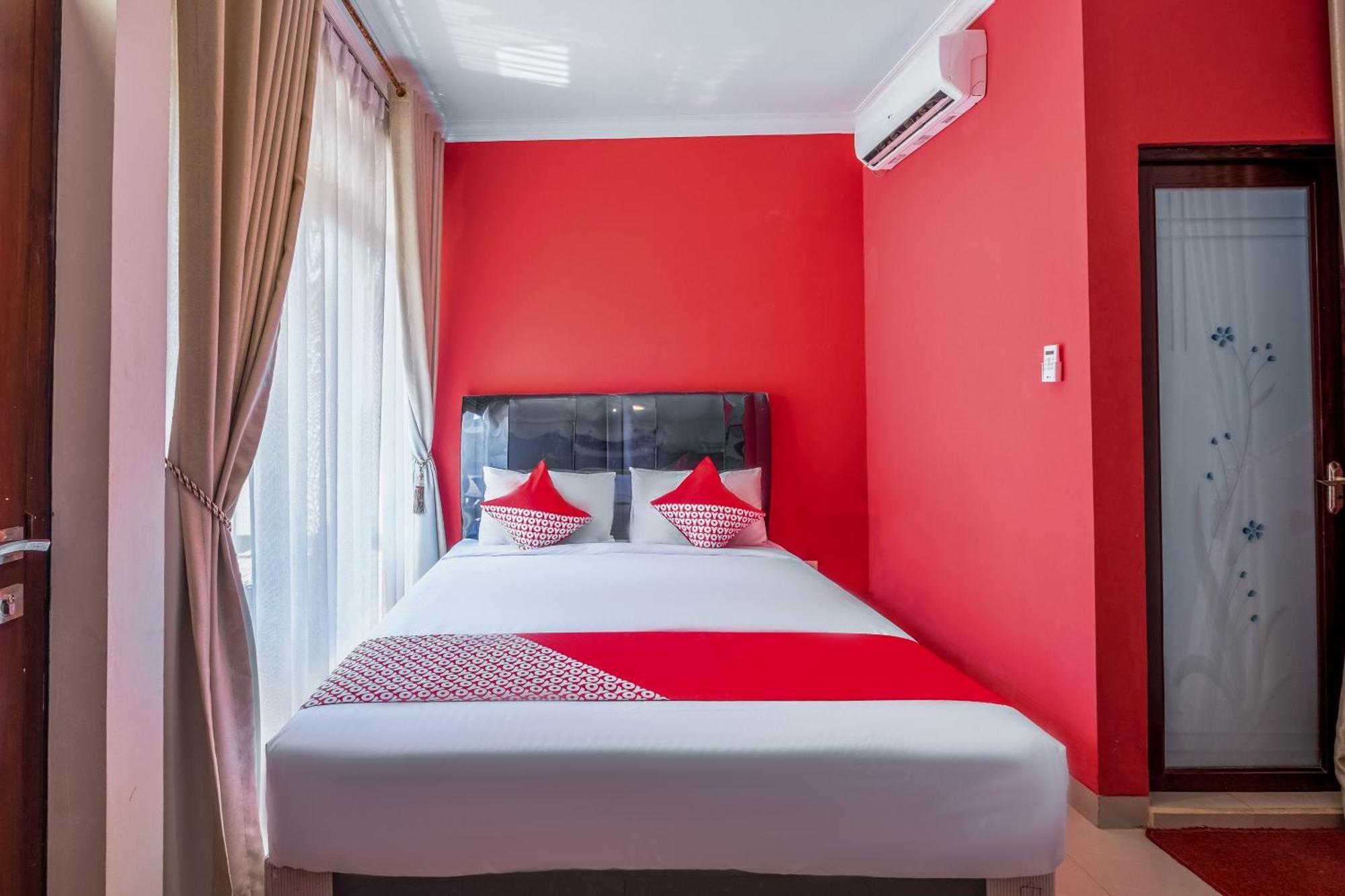 Oyo Collection O 1032 Rahayu Residence Syariah Cirebon Exteriör bild