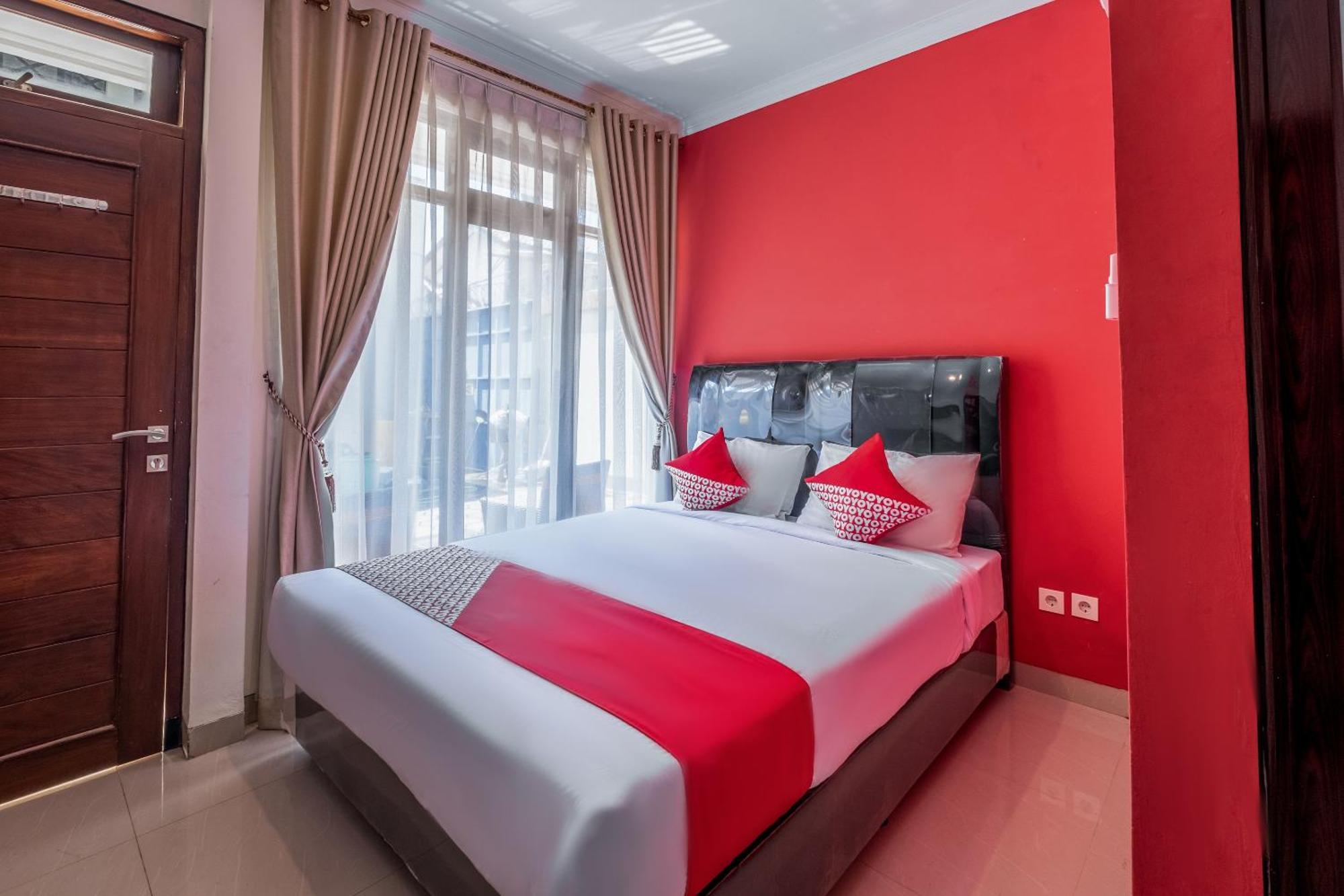 Oyo Collection O 1032 Rahayu Residence Syariah Cirebon Exteriör bild